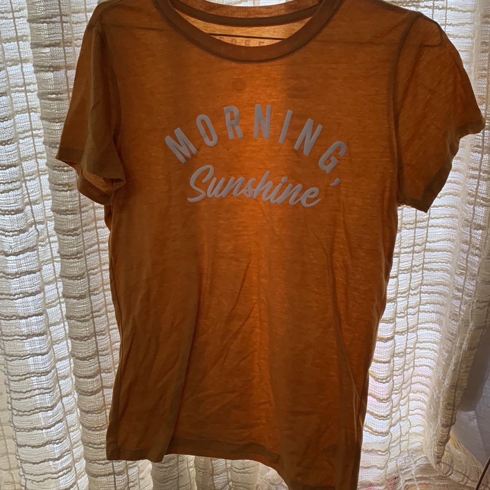 tee shirt